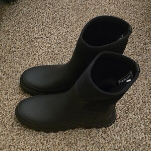 Hunter Black Short Waterproof Rain Boots Womens Size 10